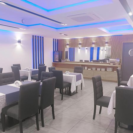 Hotelik & Restauracja Amber Raszyn Buitenkant foto