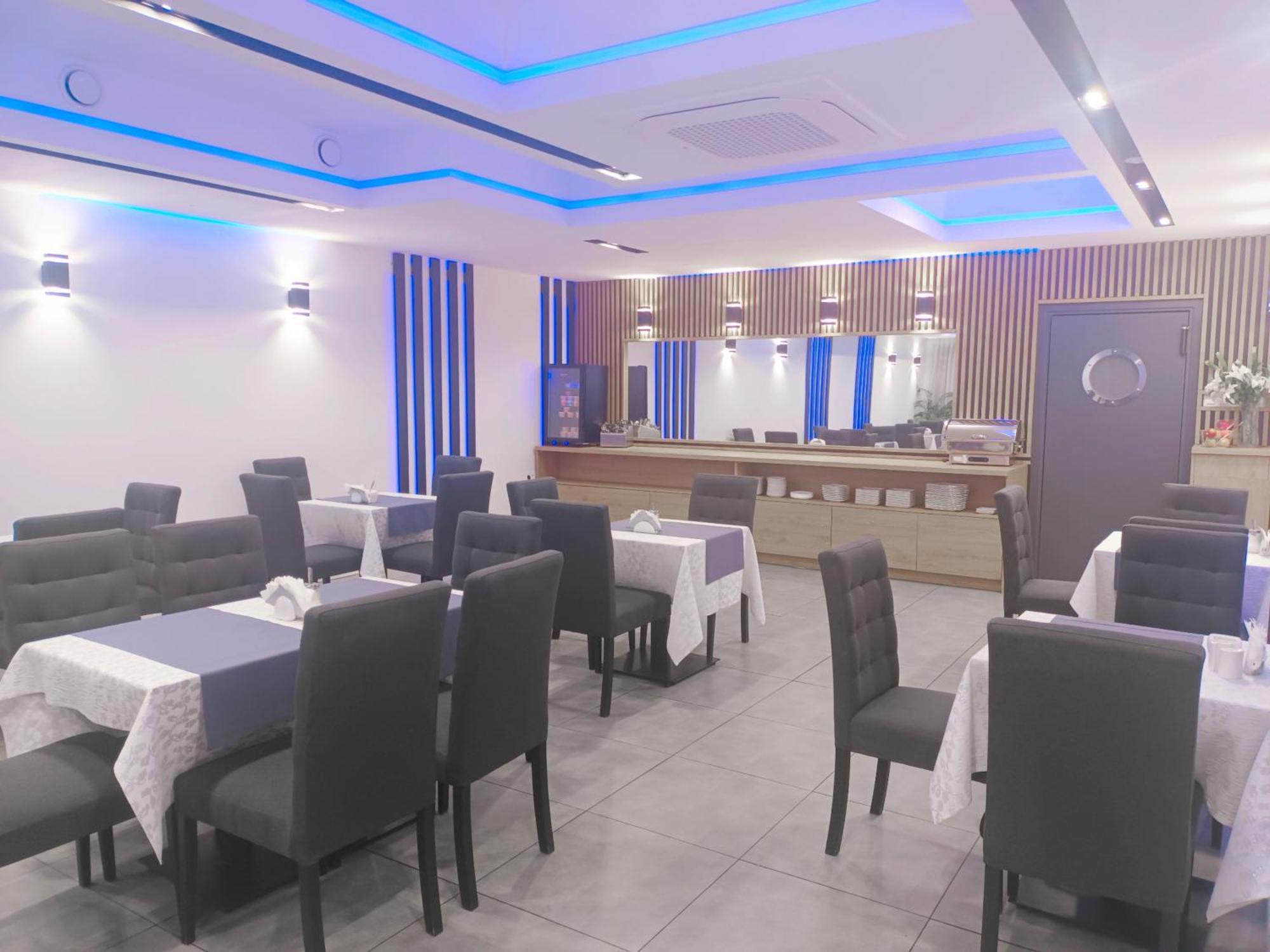 Hotelik & Restauracja Amber Raszyn Buitenkant foto