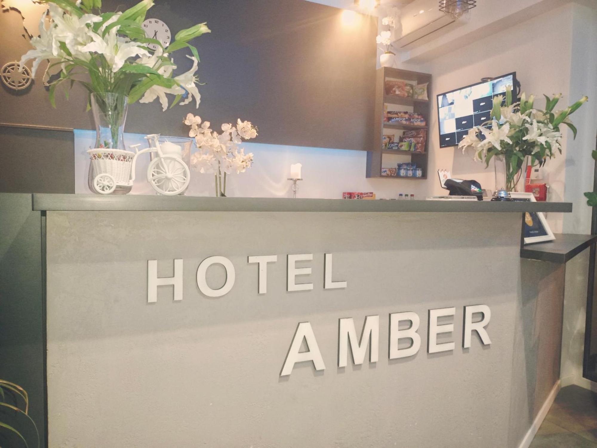 Hotelik & Restauracja Amber Raszyn Buitenkant foto